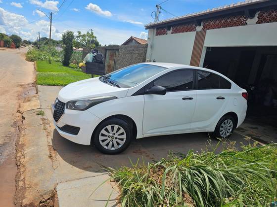 HYUNDAI HB20S 1.0 UNIQUE 12V FLEX 4P MANUAL